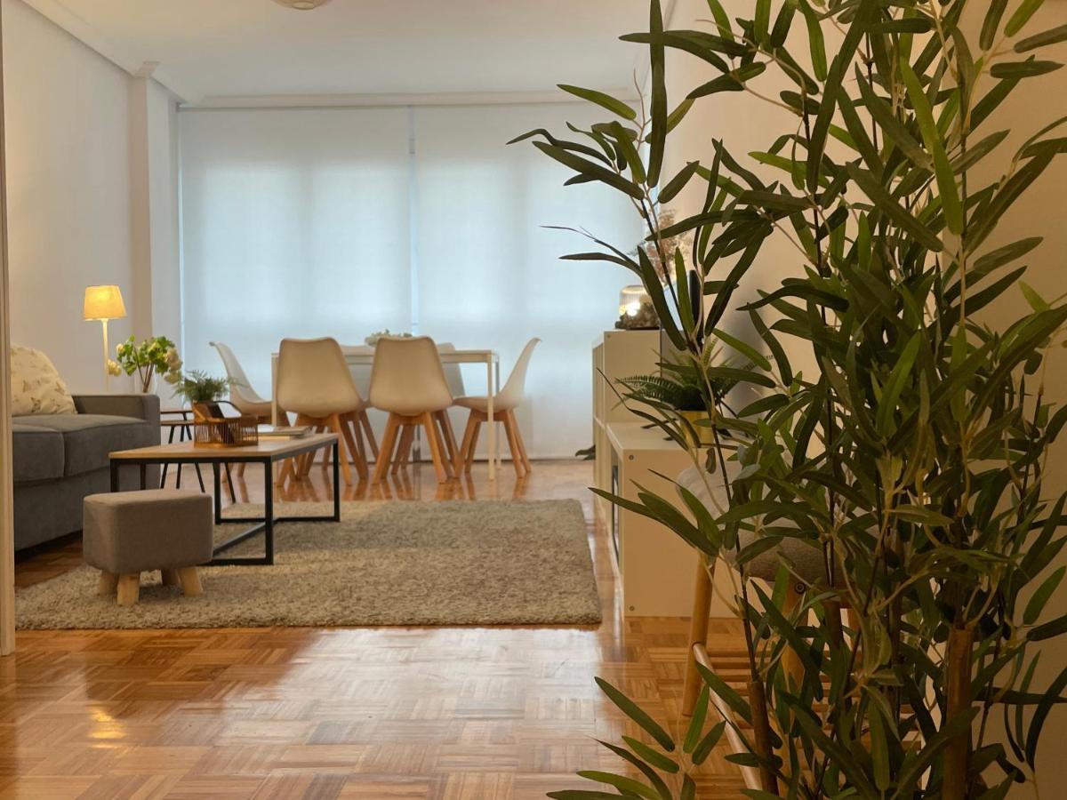 Ferienwohnung Oviedo Historico Wifi & Parking Gratuito Exterior foto